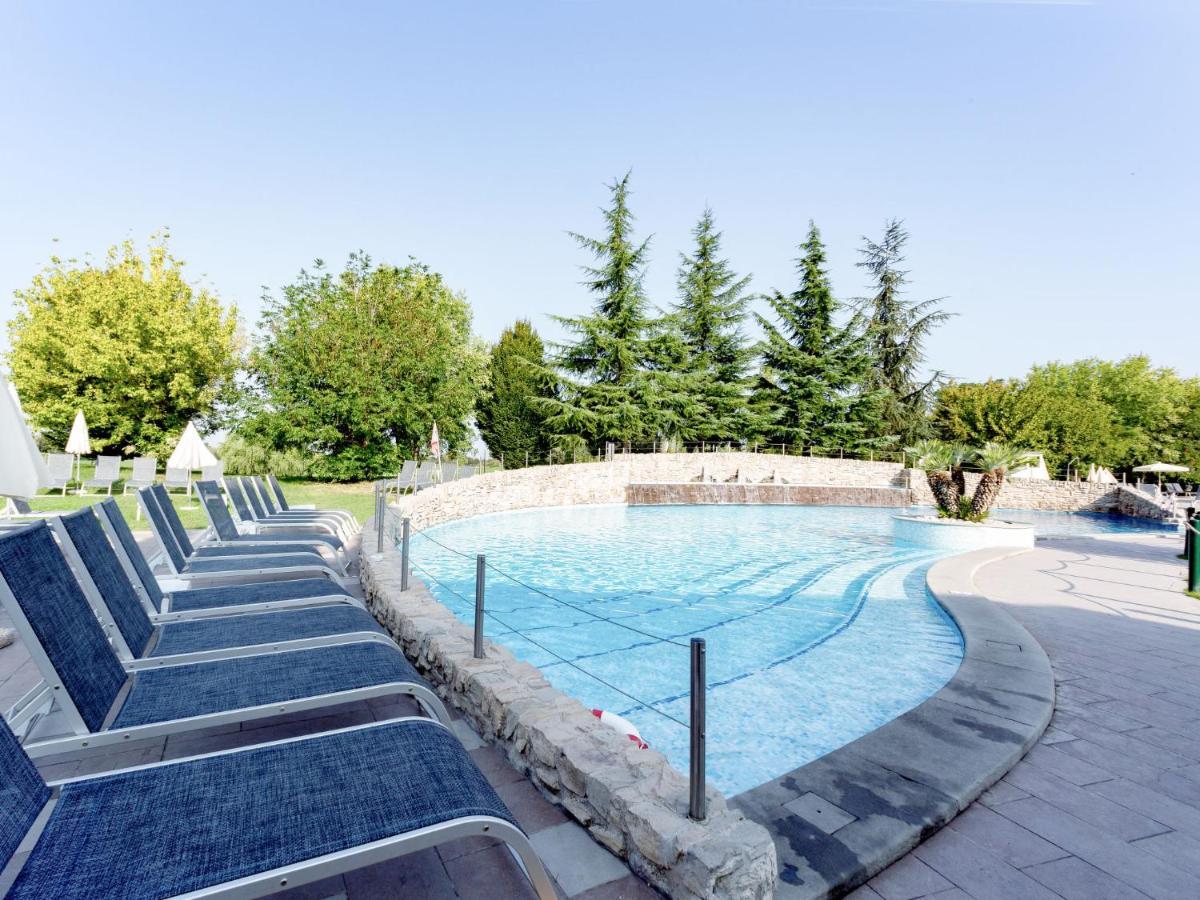 Apartment Eden By Interhome Cavalcaselle Εξωτερικό φωτογραφία